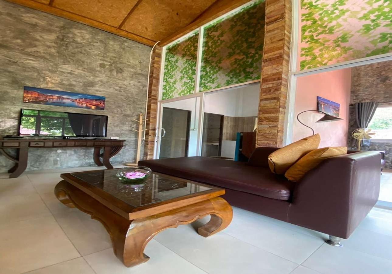 Phalaburi By Dreamhouse Casa vacanze Ban Phala